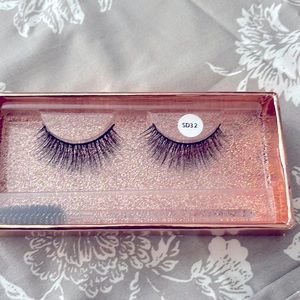 Natural lashes 1 pair